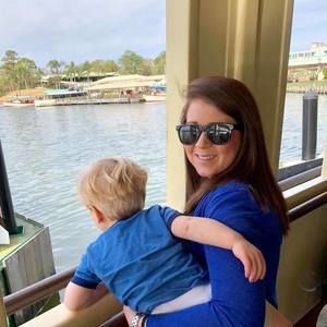 Meet your Posher, Megan